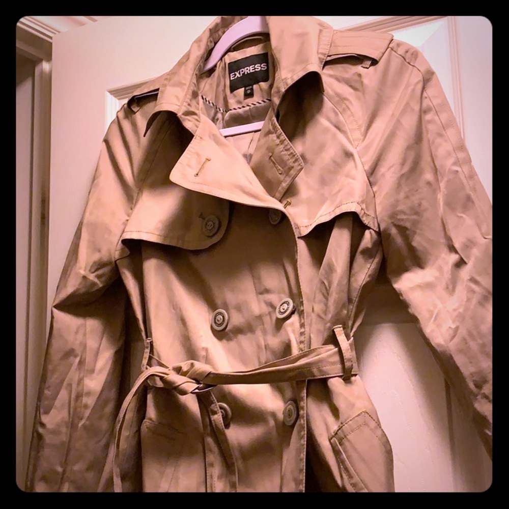 Express Short Trench